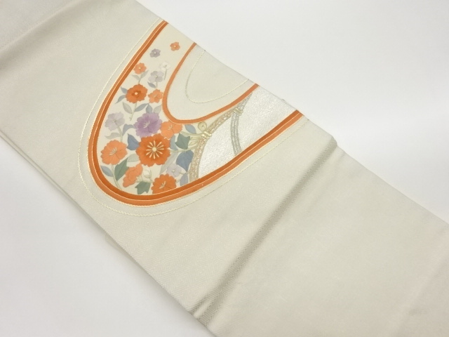 金駒刺繍曲線に花々模様名古屋帯